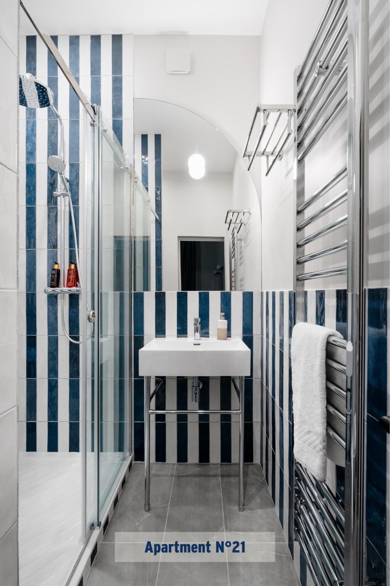 פריז Edgar Suites Saint-Lazare - Amsterdam מראה חיצוני תמונה